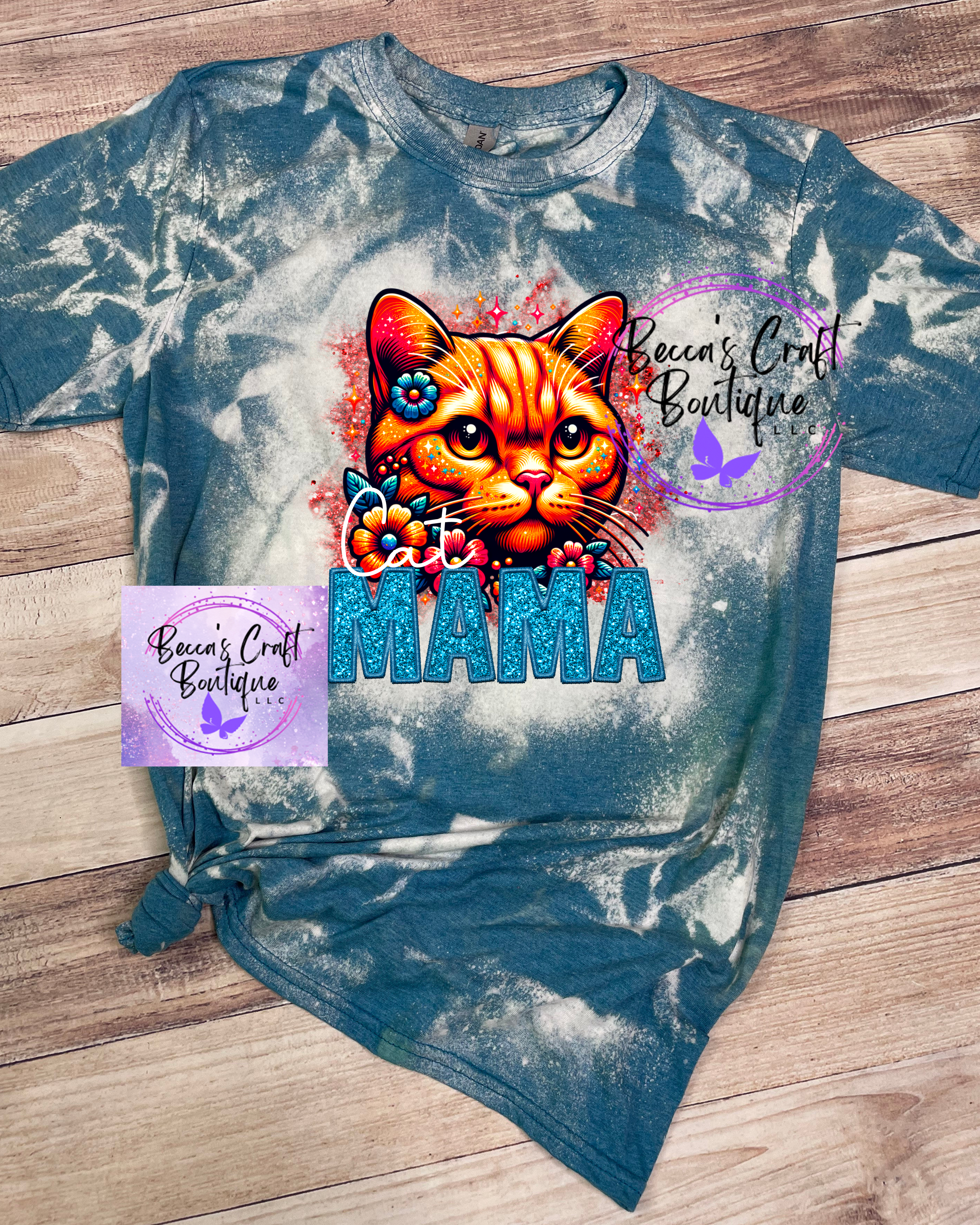 Orange cat mama Bleached T-shirt